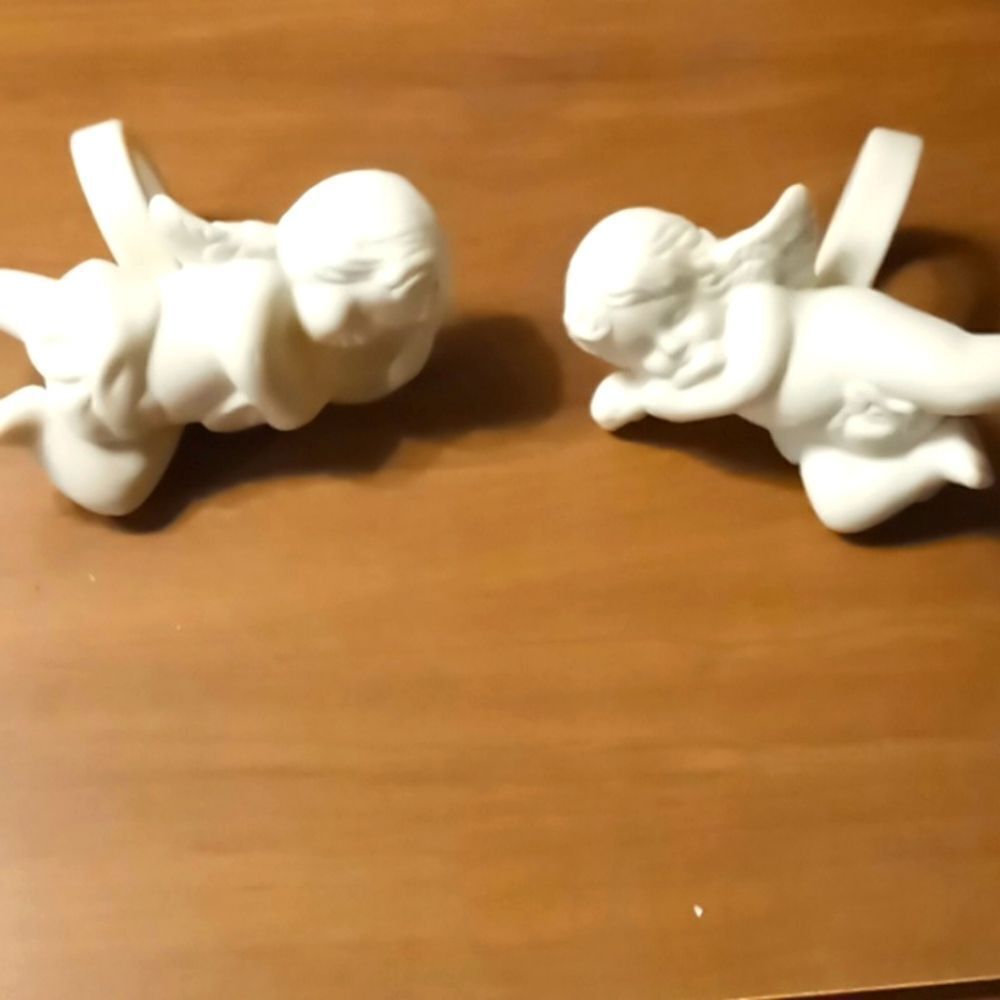 Partylite cherub candle followers